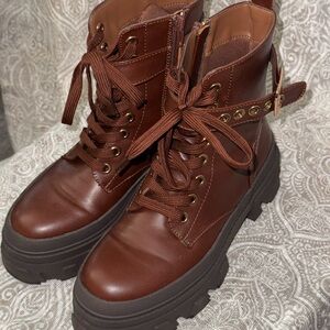 Brown Lace-Up Women's Boots